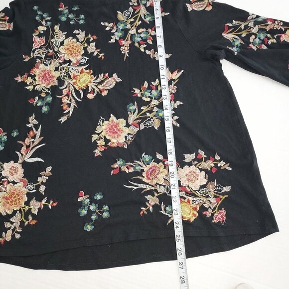 J Jill Valley Flowers Embroidered Knit Black Top Size Lg - Picture 4 of 10